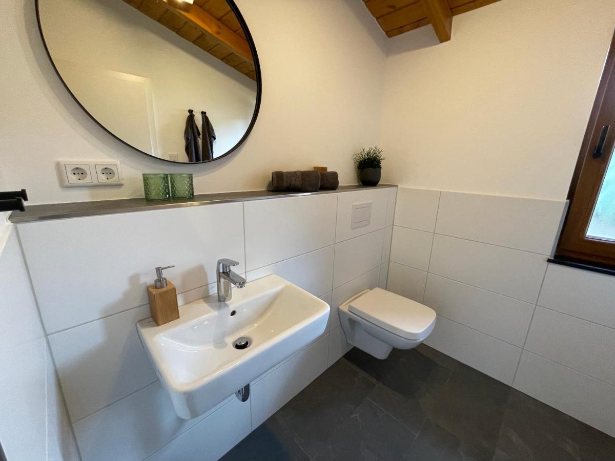 Finnentrop Roenkhausen Appartements מראה חיצוני תמונה