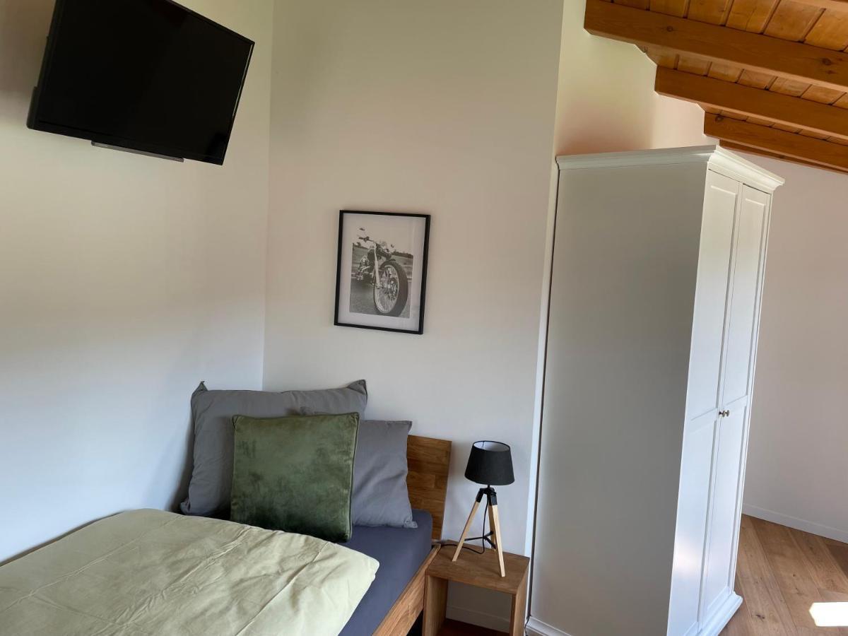 Finnentrop Roenkhausen Appartements מראה חיצוני תמונה